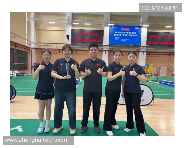 羽毛球配合实力大比拼北京羽毛球队荣获第二名佳绩 羽毛球配合实力大比拼北京羽毛球队荣获第二名佳绩